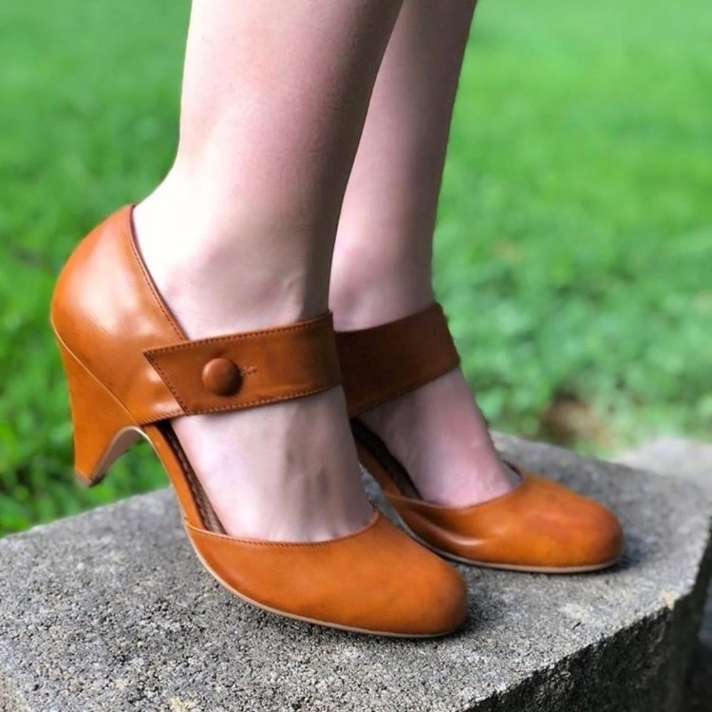 Chatroom - Whisky Restricted Heels